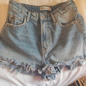 Zara rhinestone denim shorts size 34 or size 2